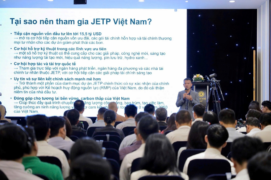 Training and communication on investment procedures and application dossiers for JETP Projects